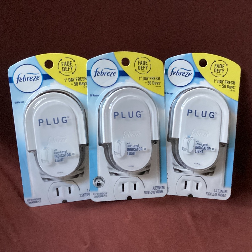 Febreze Oil Warmer Bundle of 3 NEW/Sealed With low-Level indicator light